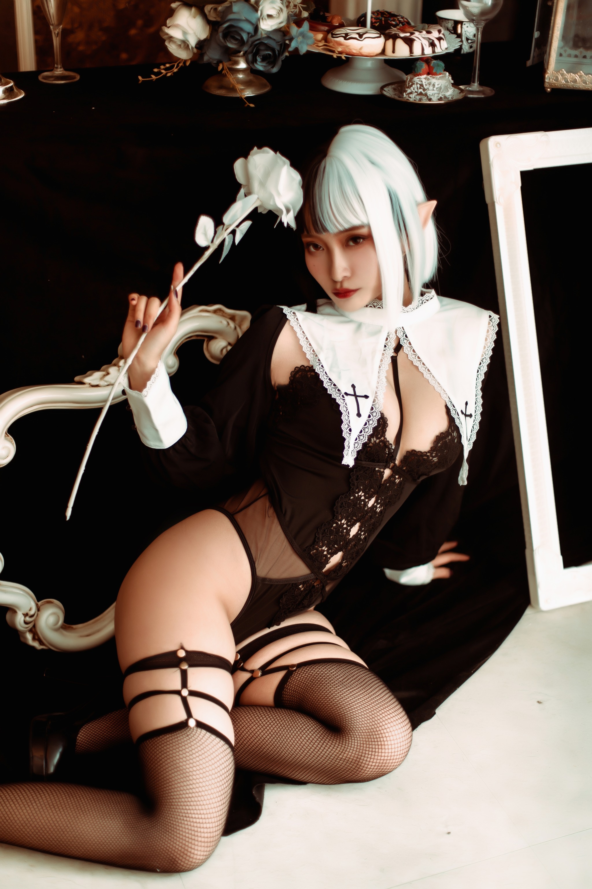 图片[1]-洛璃 LoLiSAMA – NO.115 修女 [14P]-XikXak